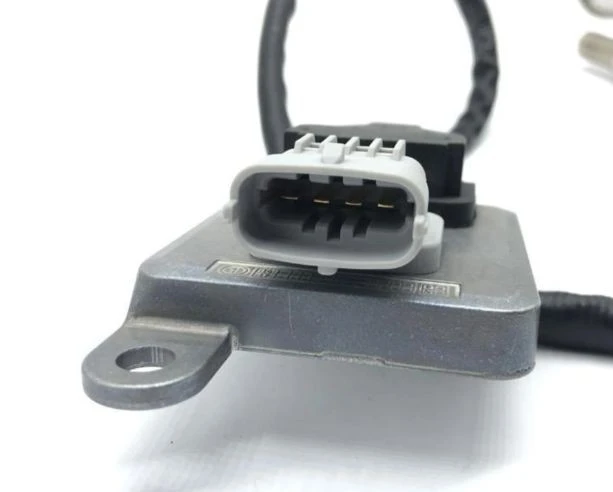 NOx Sensor For CHRYSLER 5WK9 6684A / 68067521AA